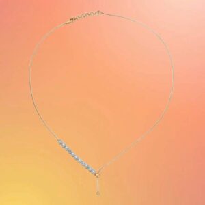 Dashing Diamonds Necklace